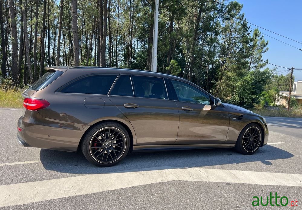 2016' Mercedes-Benz E 220 D Amg Designo photo #4