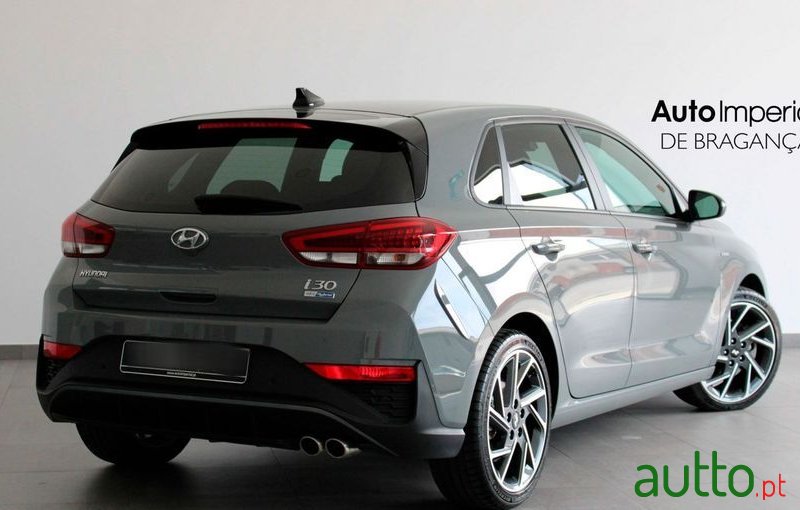 2021' Hyundai i30 photo #4