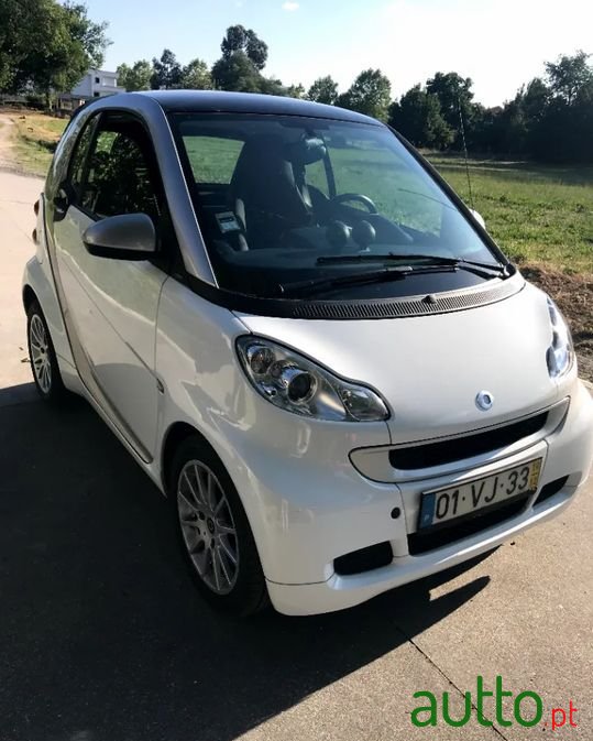 2010' Smart Fortwo photo #3