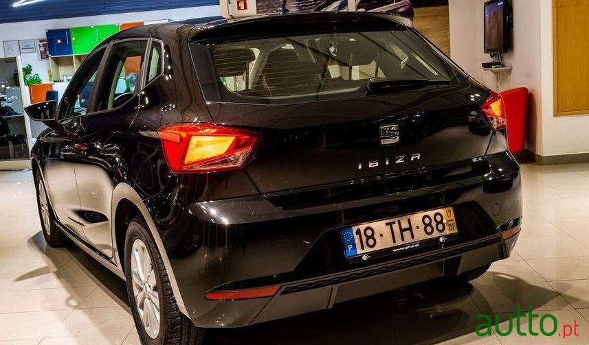 2017' SEAT Ibiza 1.0 Reference Plus photo #2