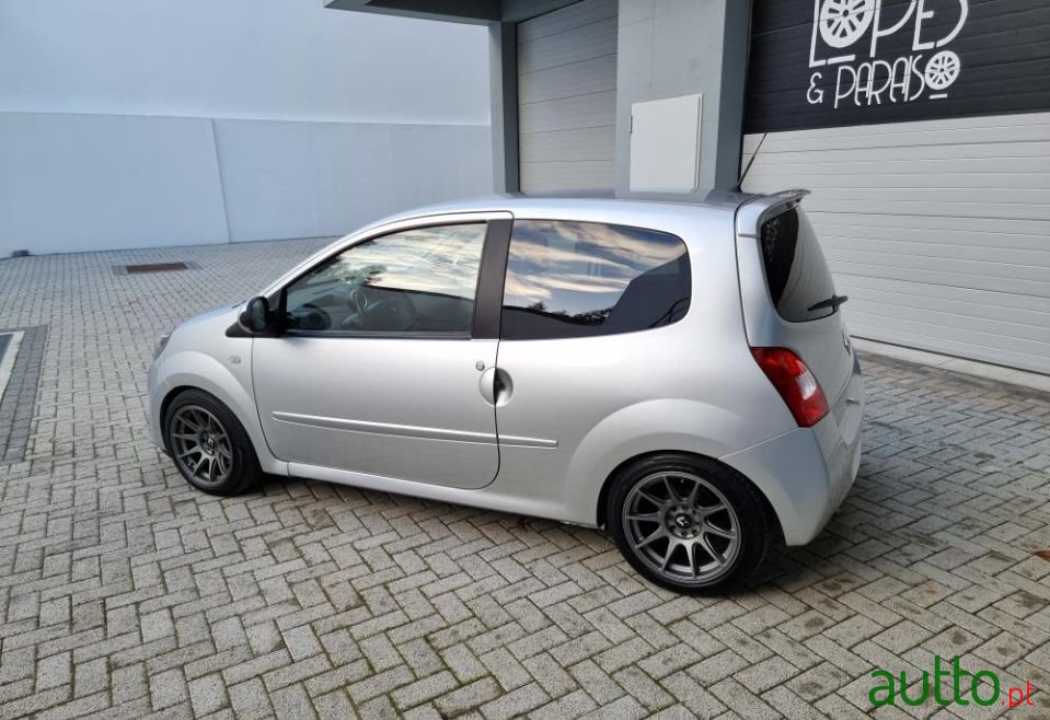 2009' Renault Twingo photo #2