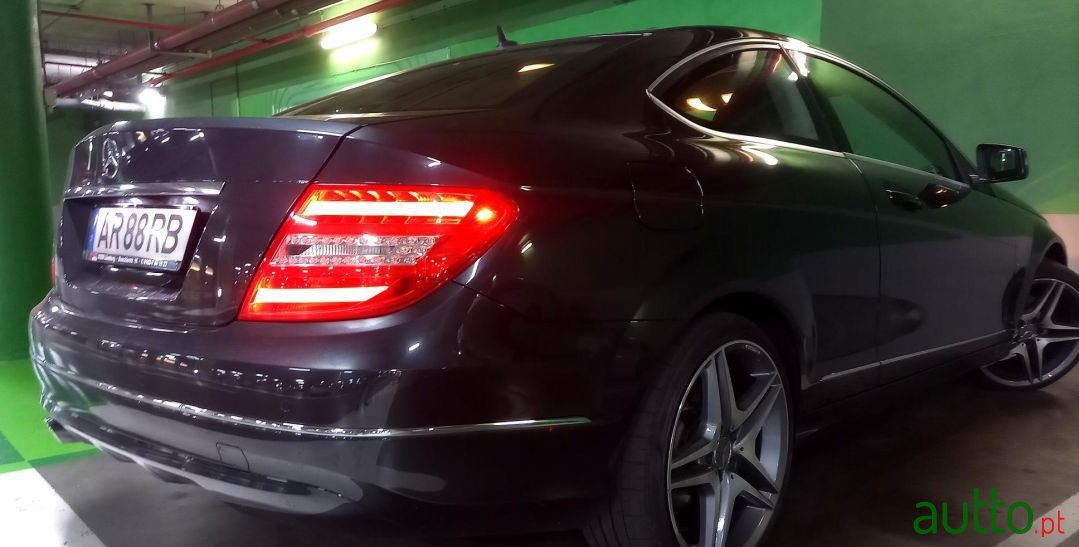 2012' Mercedes-Benz C-220 photo #4