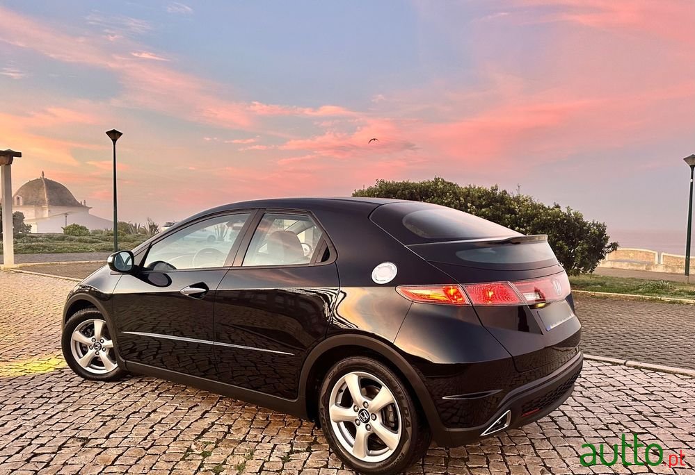 2008' Honda Civic 2.2 I-Ctdi Sport photo #3