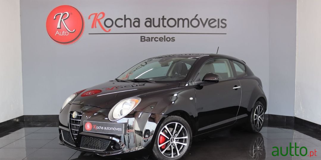 2011' Alfa Romeo MiTo photo #1