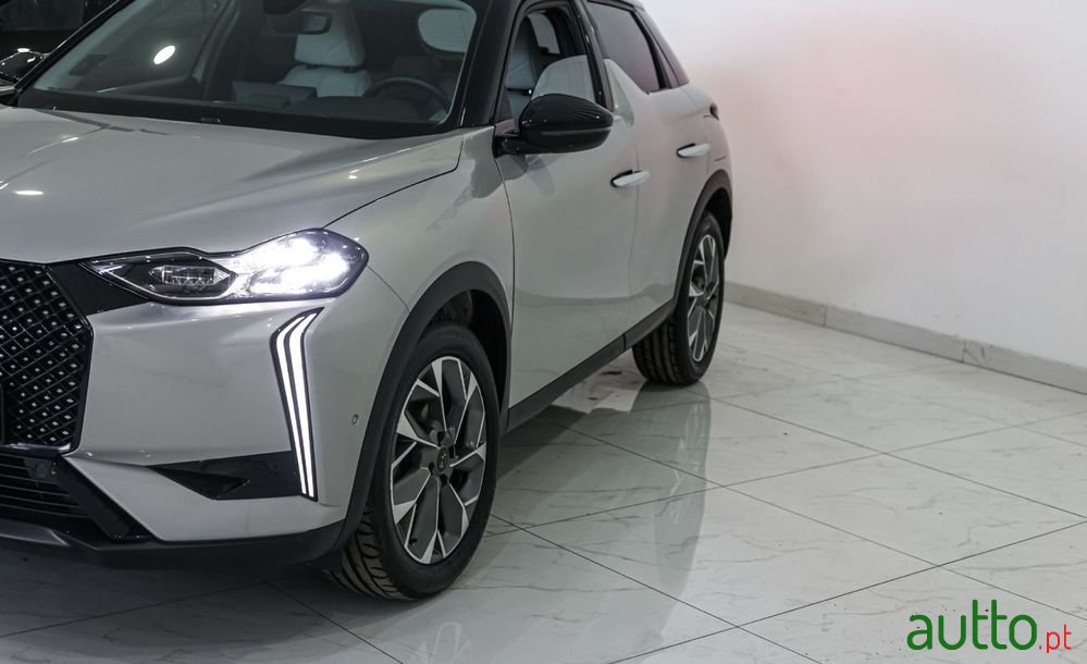 2024' DS Automobiles Ds3 photo #2