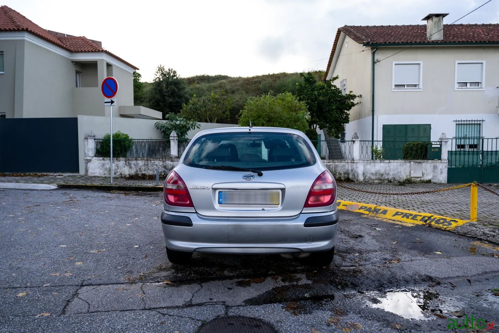 2002' Nissan Almera photo #4