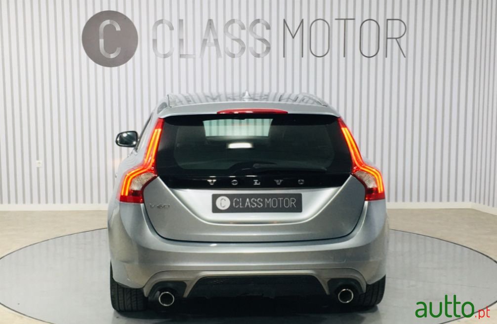 2014' Volvo V60 photo #5