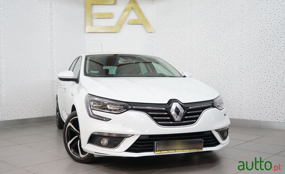 2018' Renault Megane photo #1