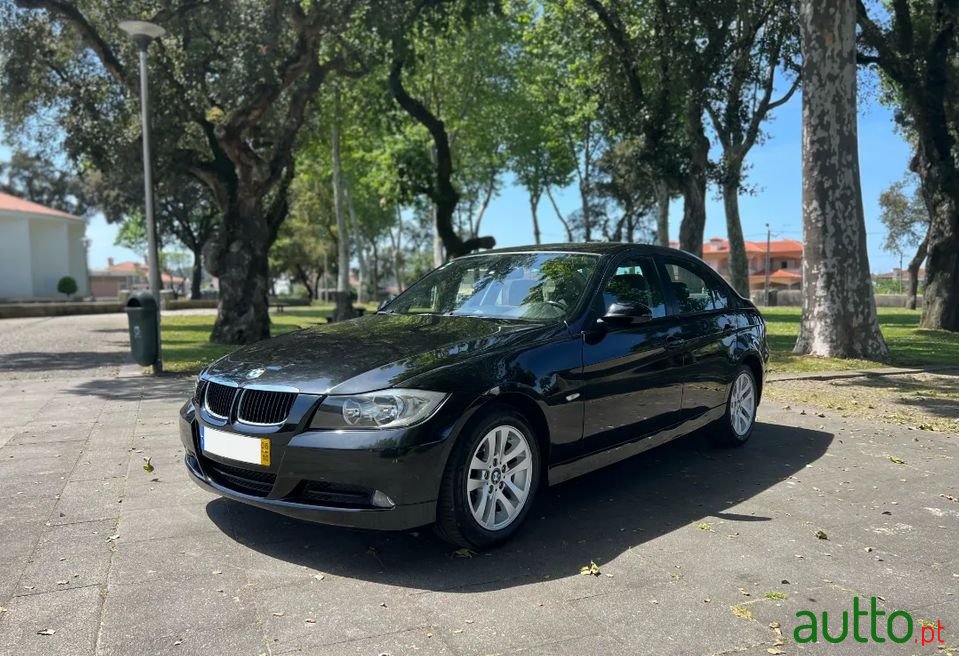 2006' BMW 320 photo #3