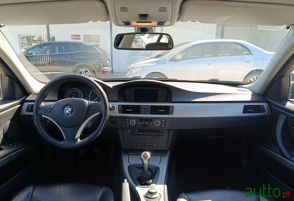 2007' BMW Série 3 photo #5