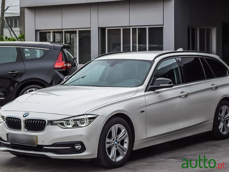 2017' BMW 320 D Touring Line Sport photo #3