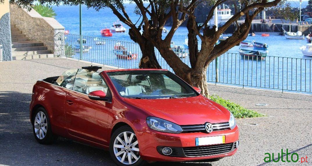 2013' Volkswagen Golf photo #1