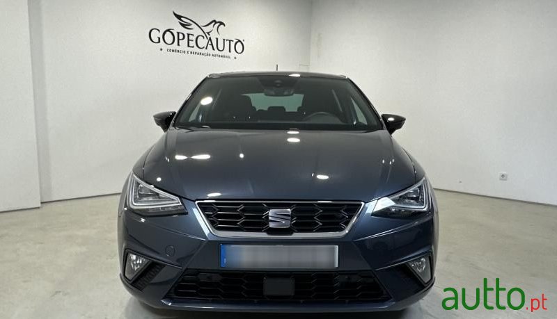 2023' SEAT Ibiza 1.0 Tsi Fr photo #2