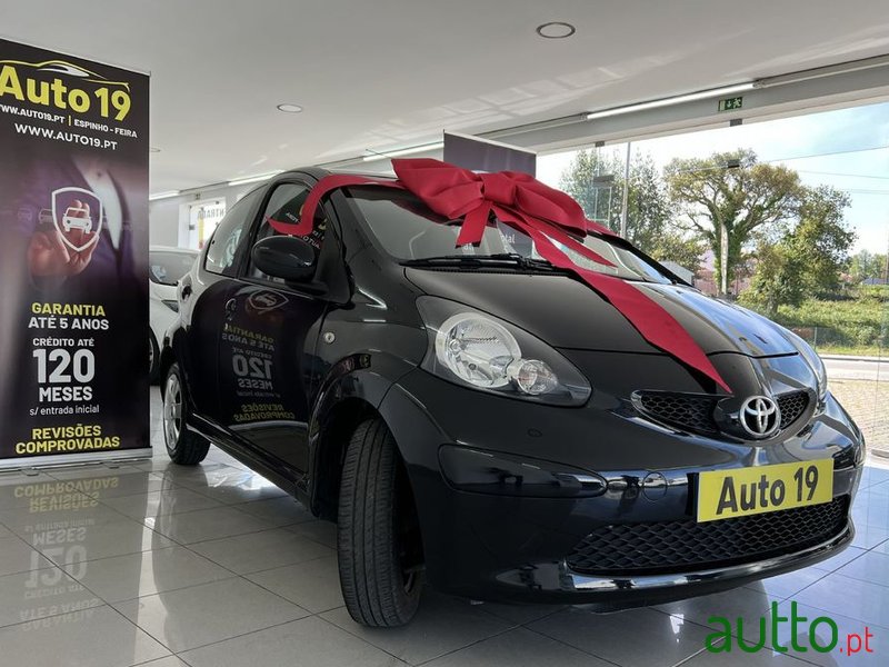 2007' Toyota Aygo photo #5