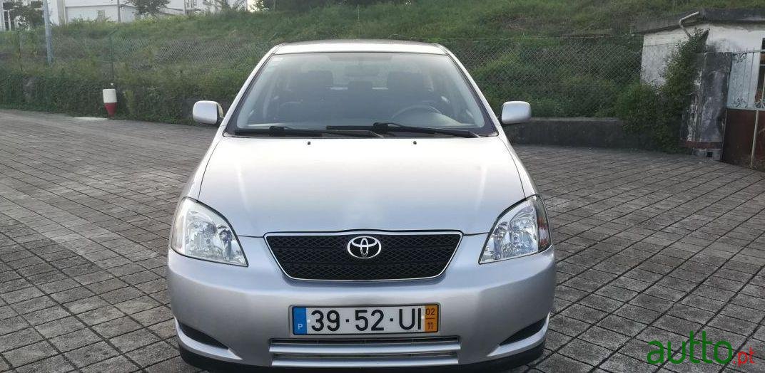 2002' Toyota Corolla photo #2