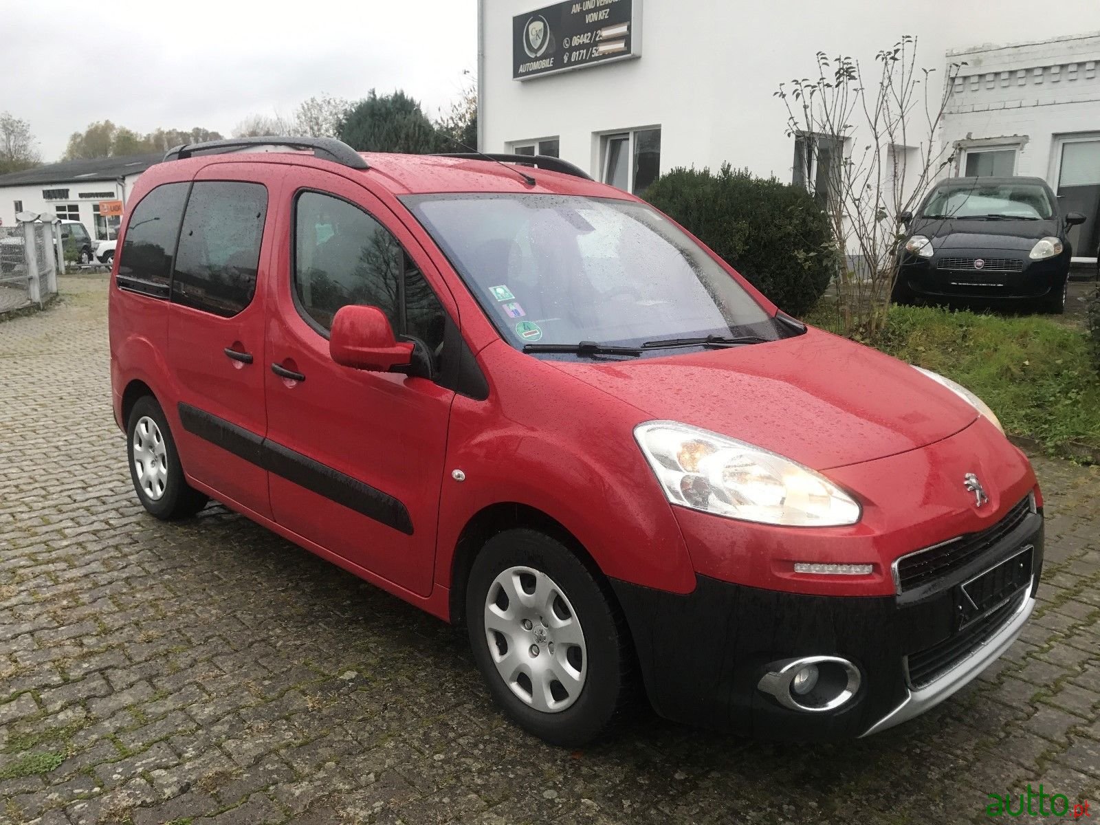 2013' Peugeot photo #3