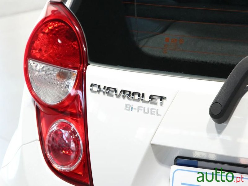 2013' Chevrolet Spark 1.0 Lt Bi-Fuel photo #5