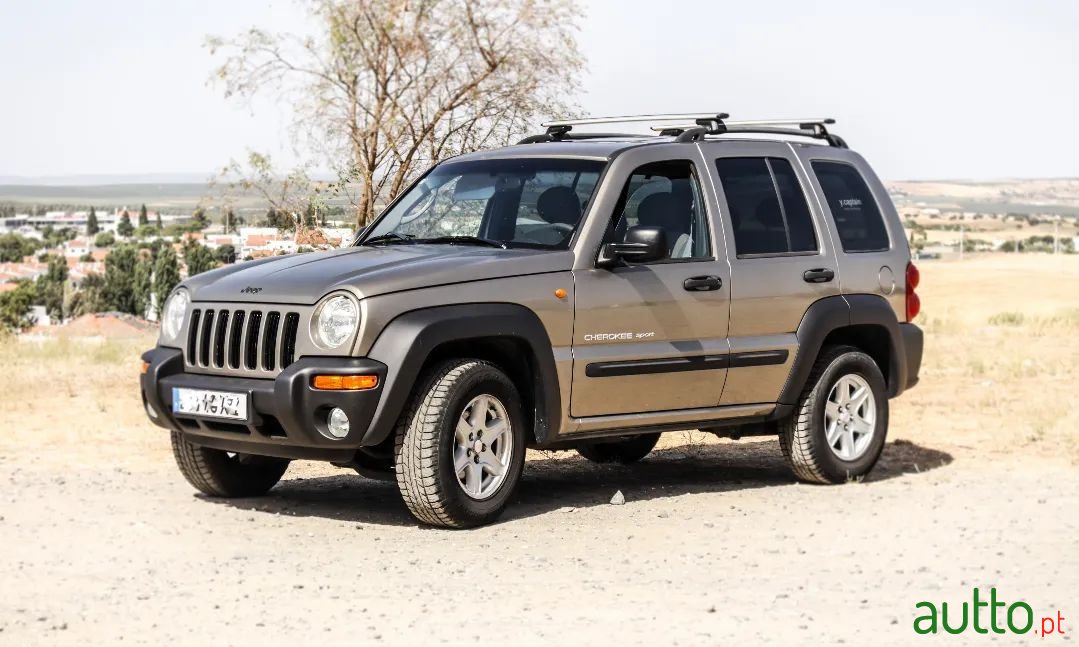 2003' Jeep Cherokee photo #1