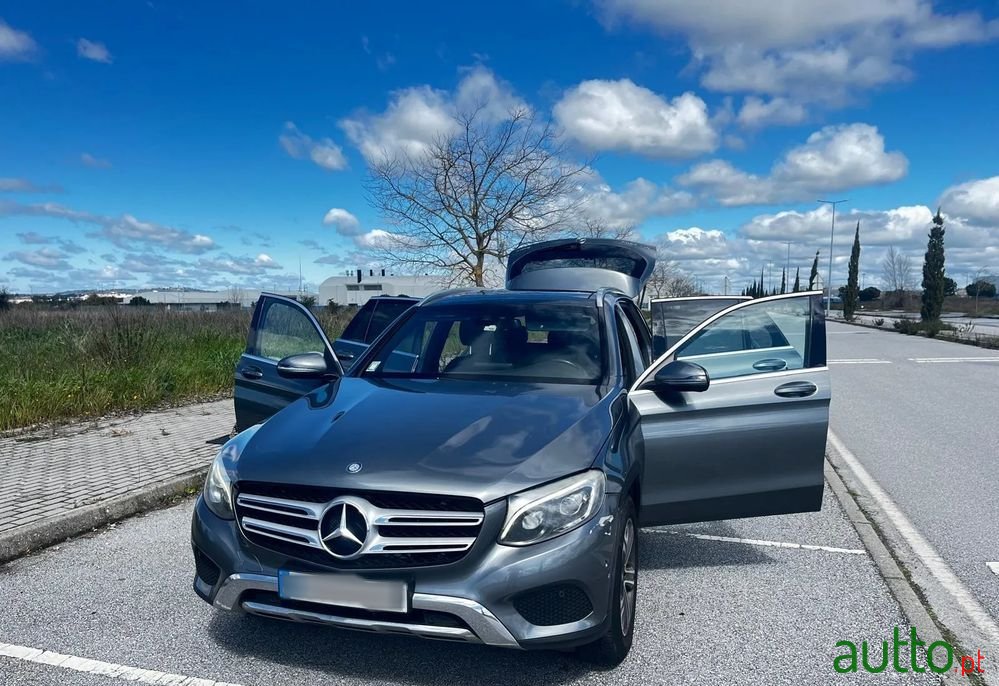 2016' Mercedes-Benz Classe Glc D 4-Matic photo #1