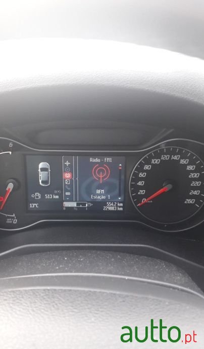 2010' Ford Mondeo Sw photo #2