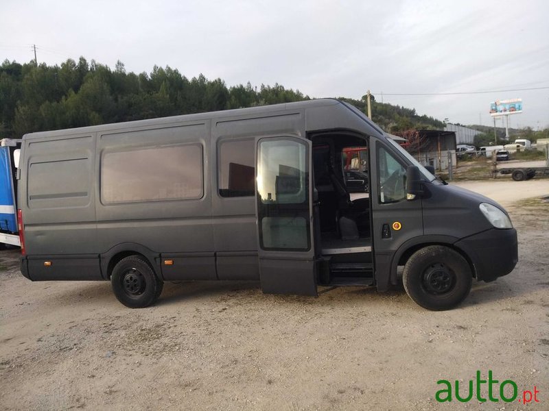 2010' Iveco Daily photo #3