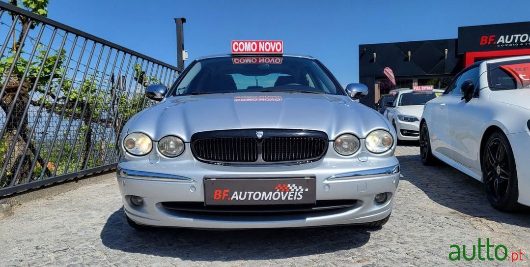 2008' Jaguar X-Type photo #4