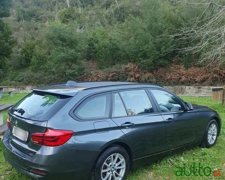 2018' BMW 318 Gran Turismo photo #1