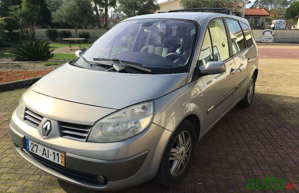 2004' Renault Grand Scenic photo #2