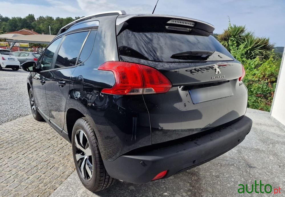 2013' Peugeot 2008 1.4 Hdi Active photo #5