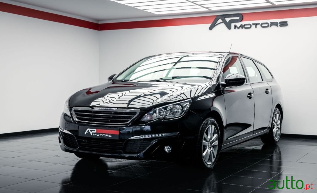 2015' Peugeot 308 Sw photo #5