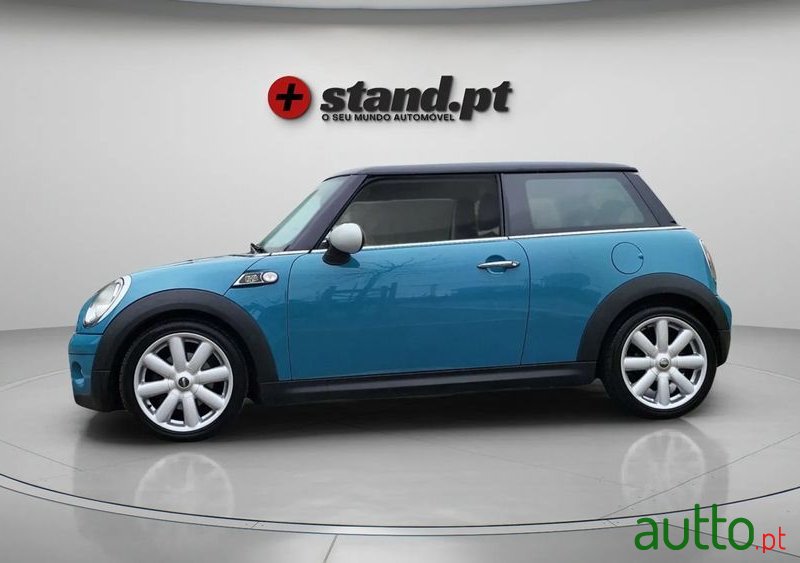 2009' MINI Cooper D photo #2