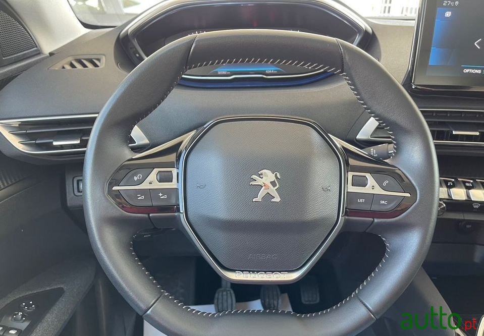 2021' Peugeot 3008 photo #6