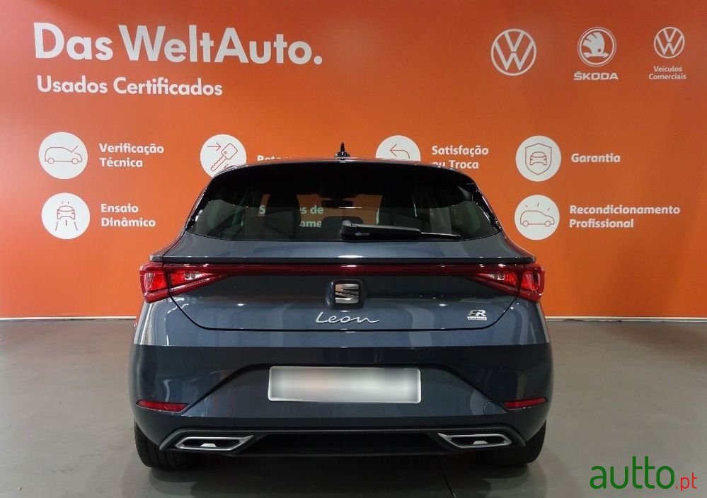 2021' SEAT Leon 1.4 E-Hybrid Fr Dsg photo #4