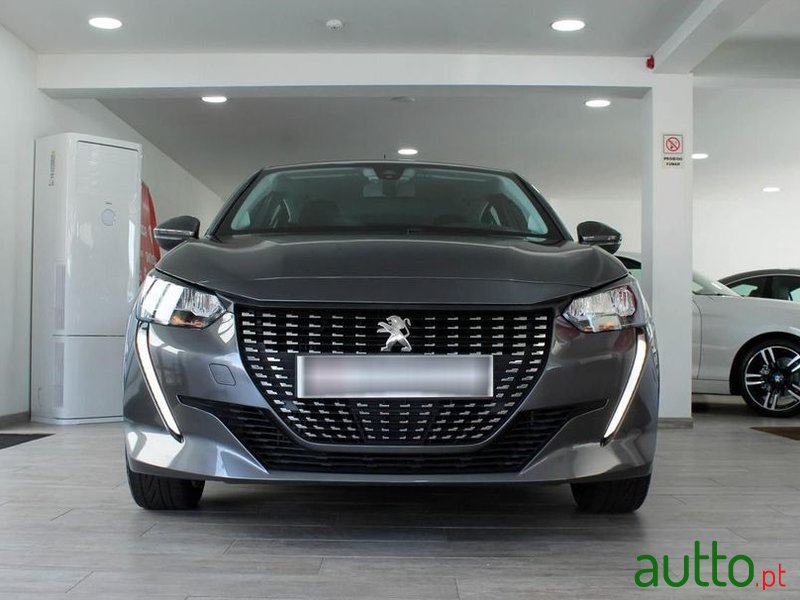 2020' Peugeot 208 photo #3