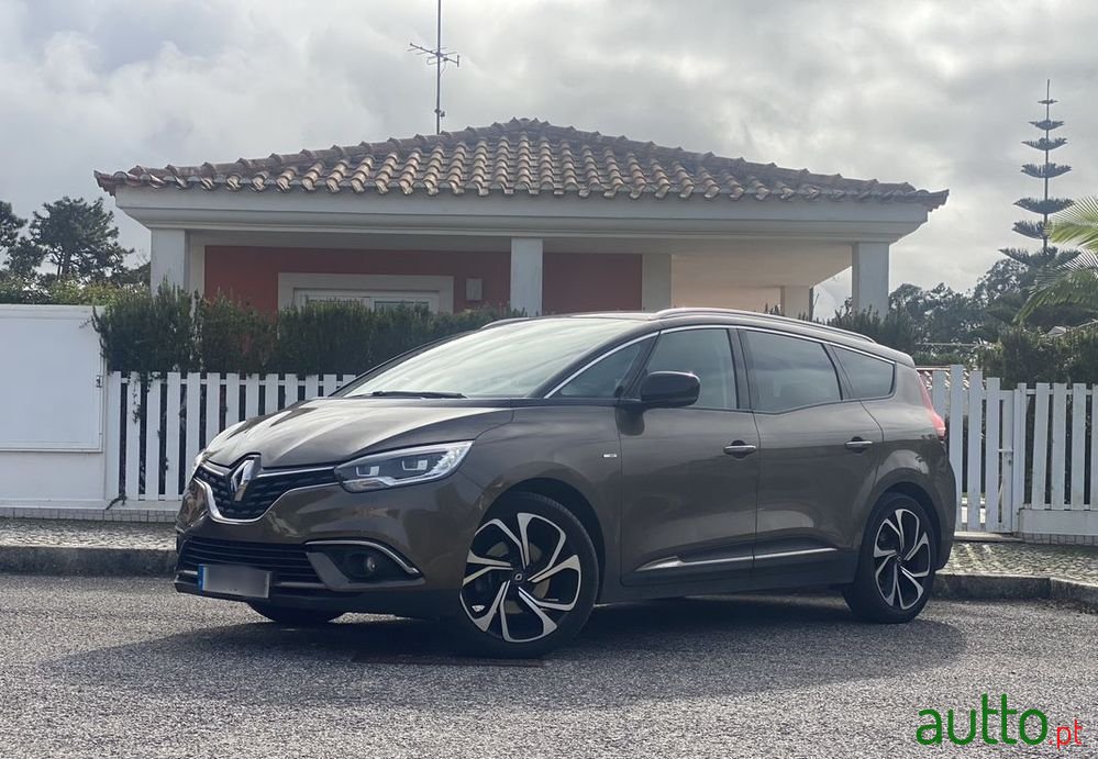 2018' Renault Grand Scenic photo #1
