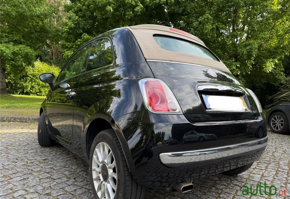 2010' Fiat 500C photo #2