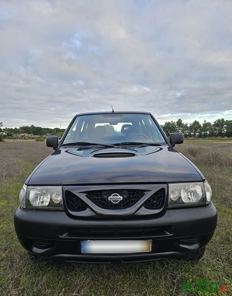 2000' Nissan Terrano Ii 2.7 Td photo #2