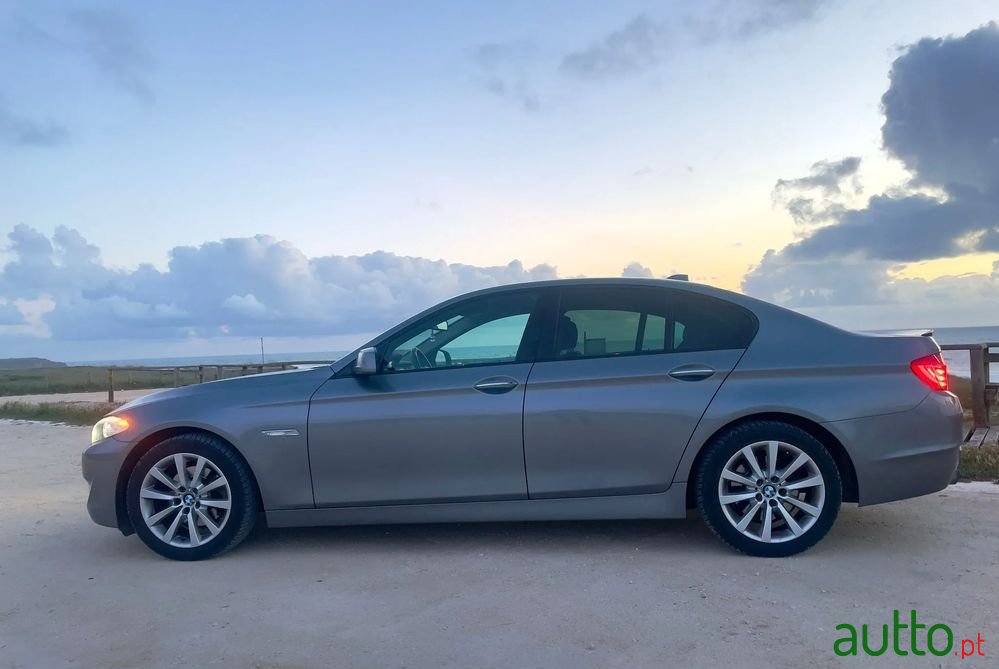 2013' BMW 520 D Auto photo #4