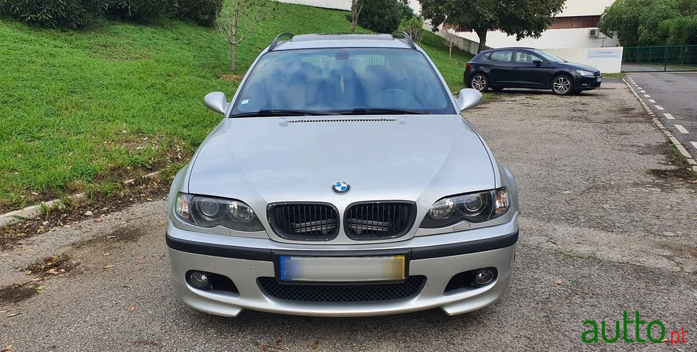 2002' BMW 320 D Touring Sport photo #2