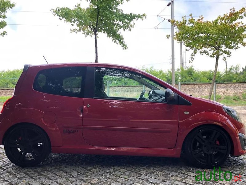 2009' Renault Twingo 1.6 16V Rs photo #6