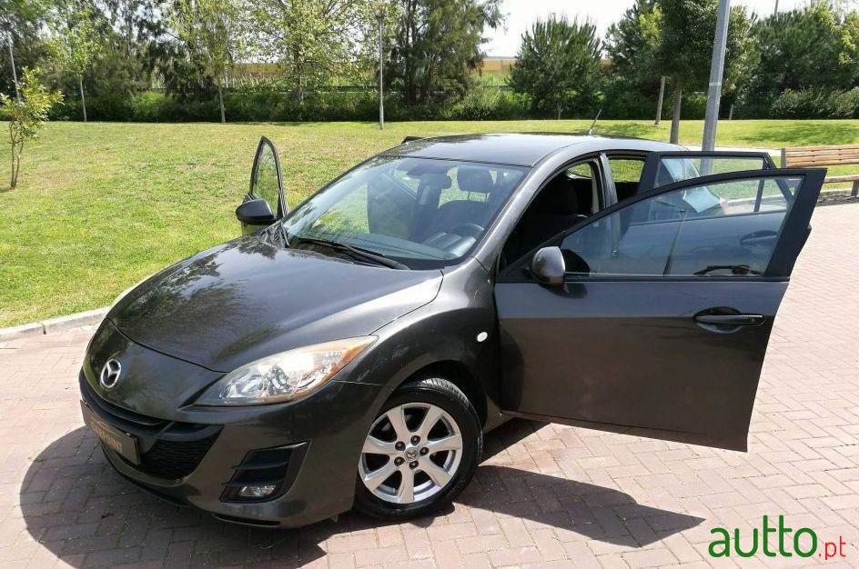 2010' Mazda 3 Mz Cd 1.6 Sport photo #1