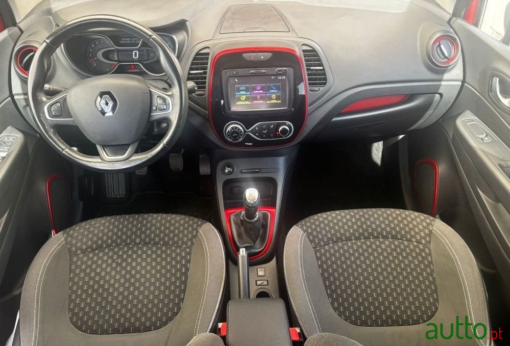 2017' Renault Captur 0.9 Tce photo #5