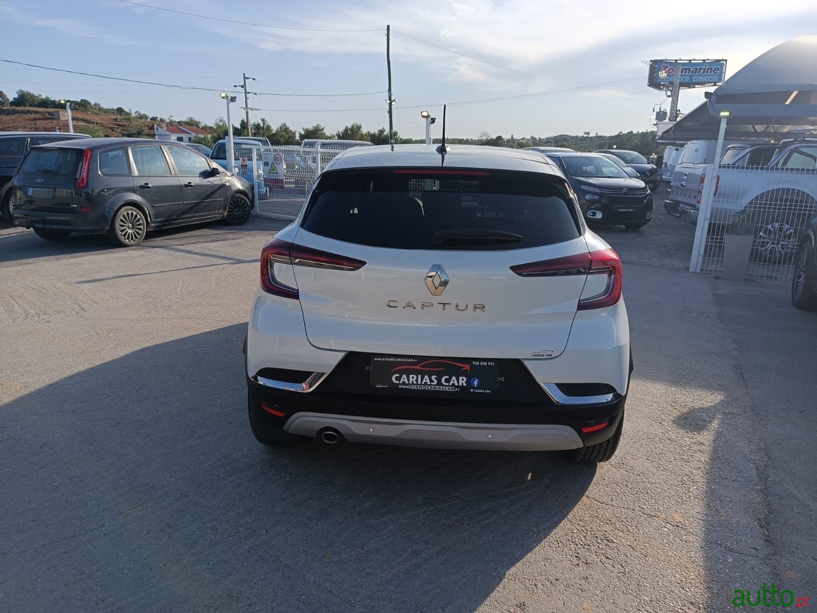 2021' Renault Captur photo #3