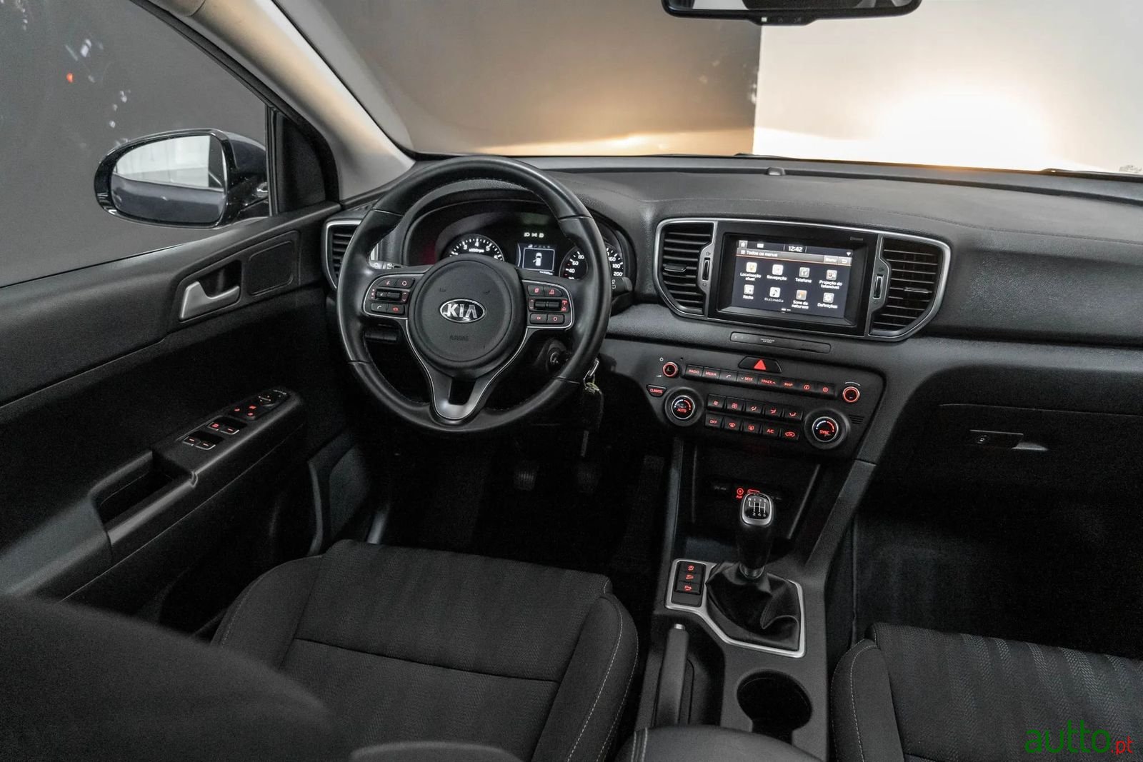 2018' Kia Sportage photo #6