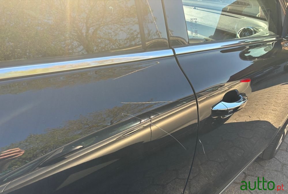 2022' MG EHS Luxury photo #6