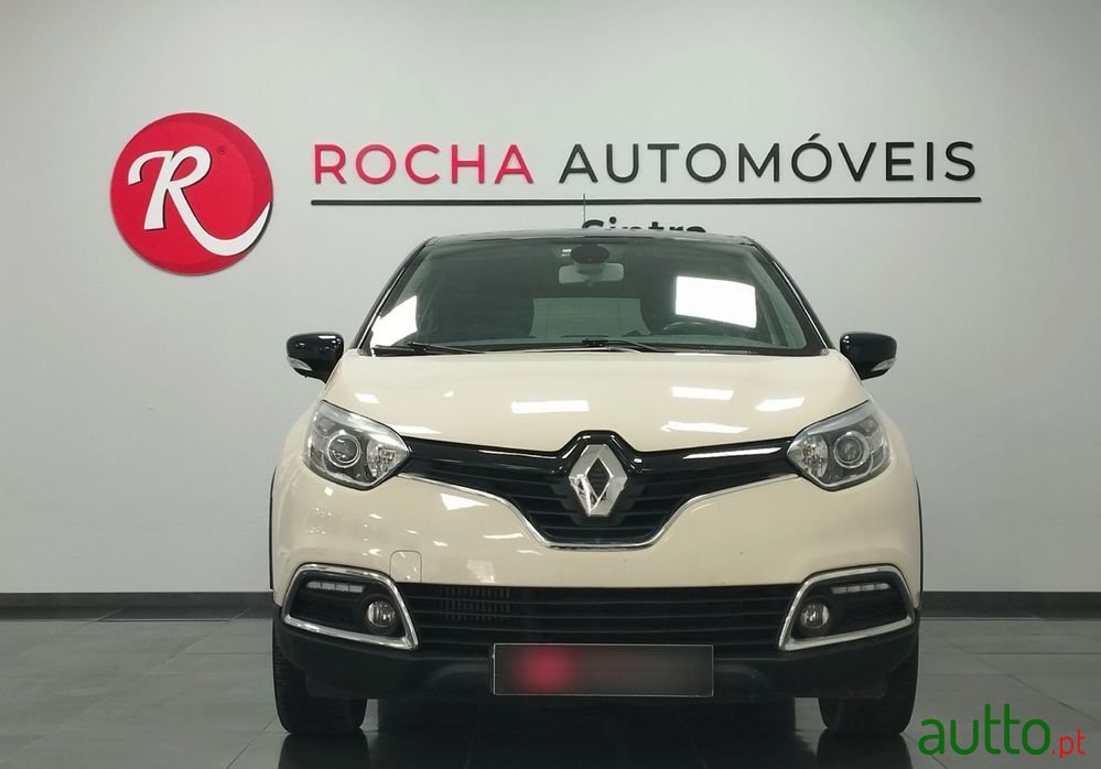 2015' Renault Captur 0.9 Tce photo #2