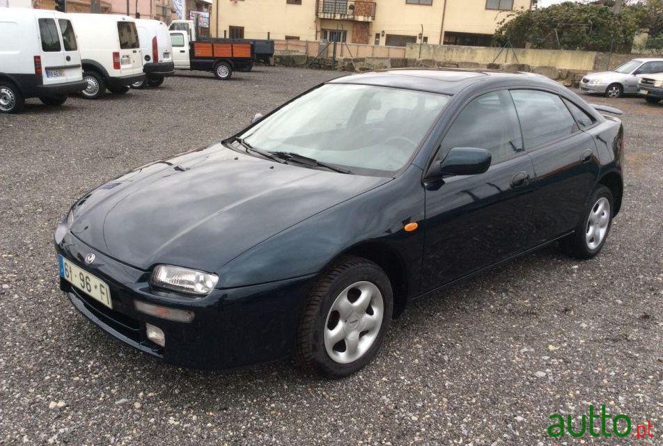1995' Mazda 323 1.5 323 F photo #2