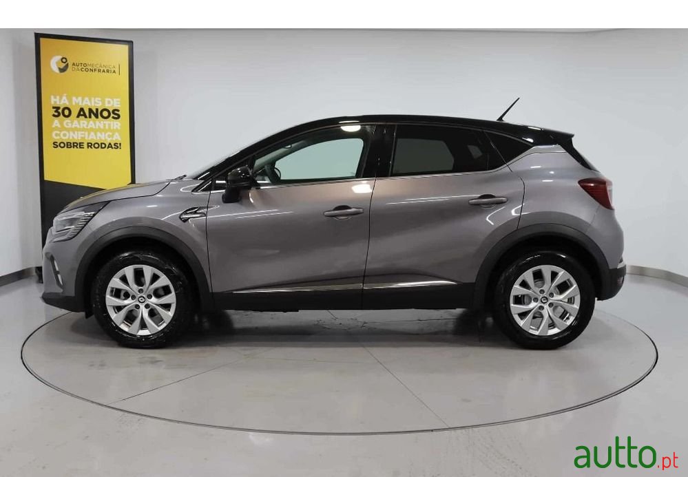 2022' Renault Captur photo #4