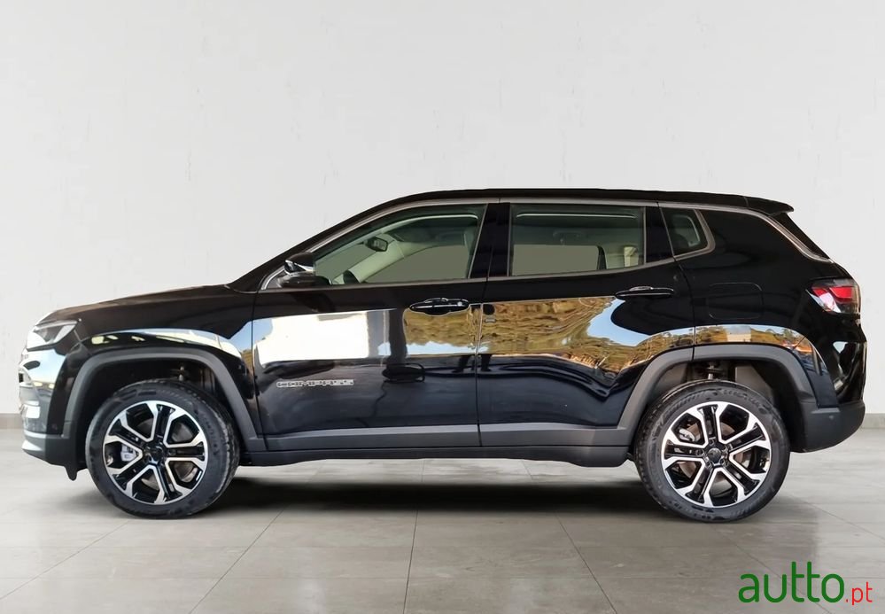 2024' Jeep Compass 1.3 Tg 4Xe Atitude photo #4