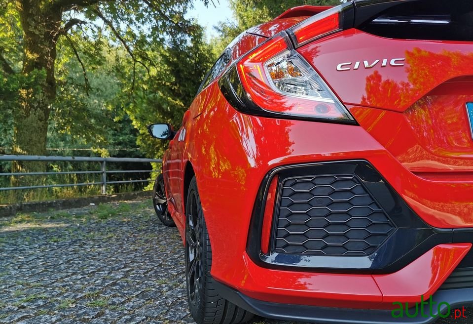 2018' Honda Civic photo #4